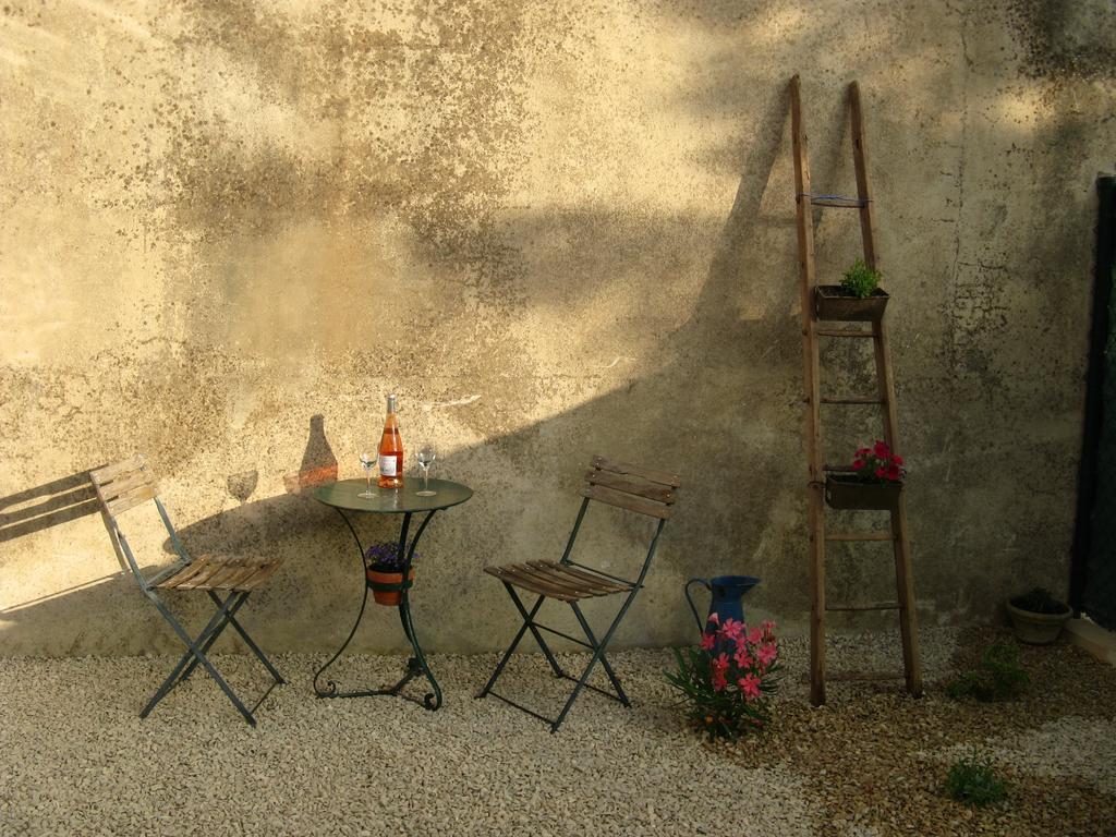 Maison De Vacances Jocelyne Lauris Buitenkant foto